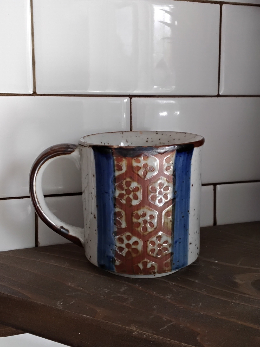 Otagiri Stoneware Speckled Mug W/ Geometric Design